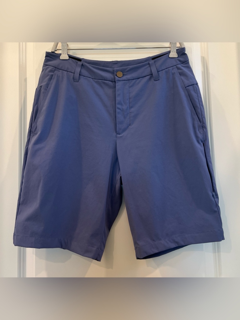 Lululemon shorts Men 32 Blue Commission Performance Chino 10”Travel stretch grea